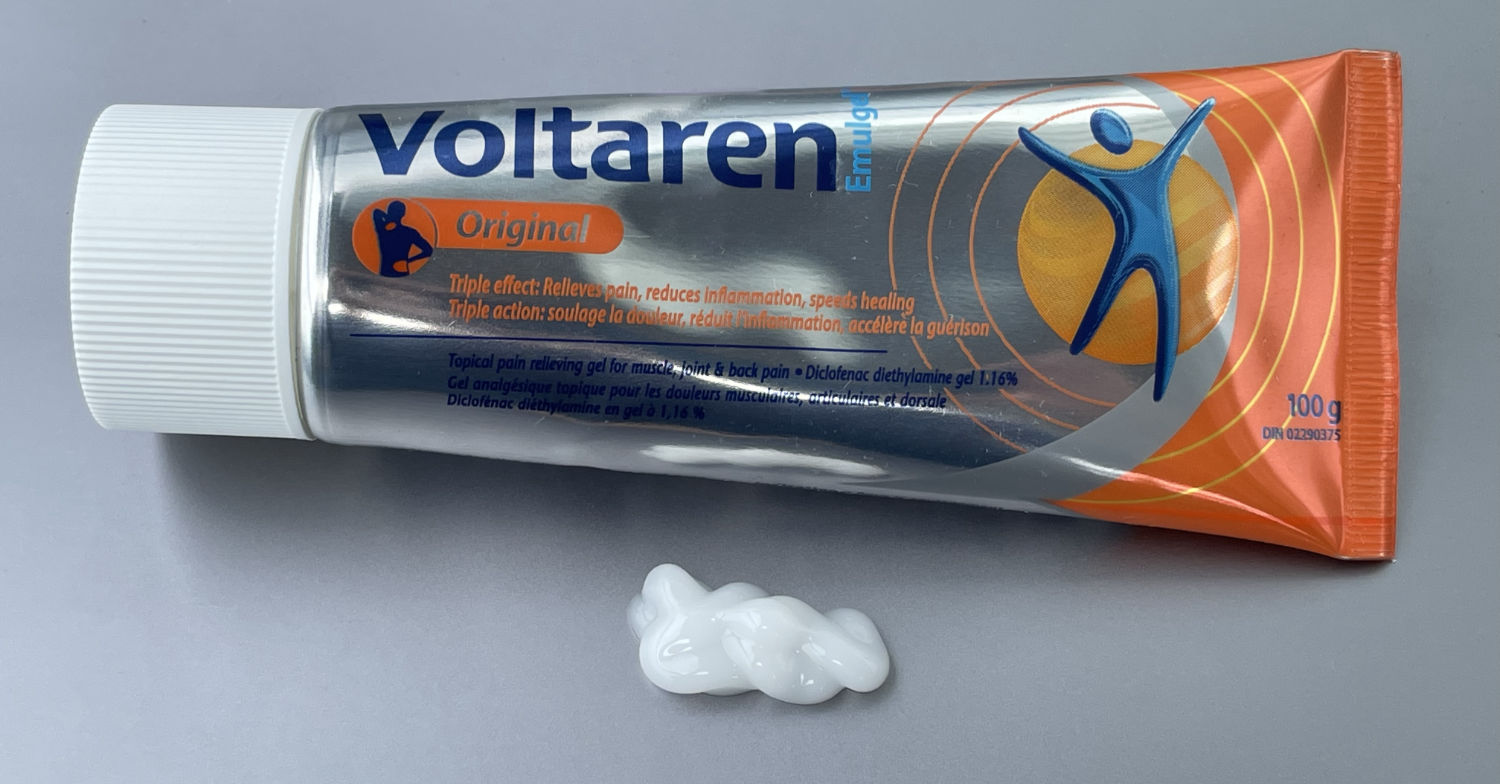 Photograph of a tube of Voltaren emulgel.